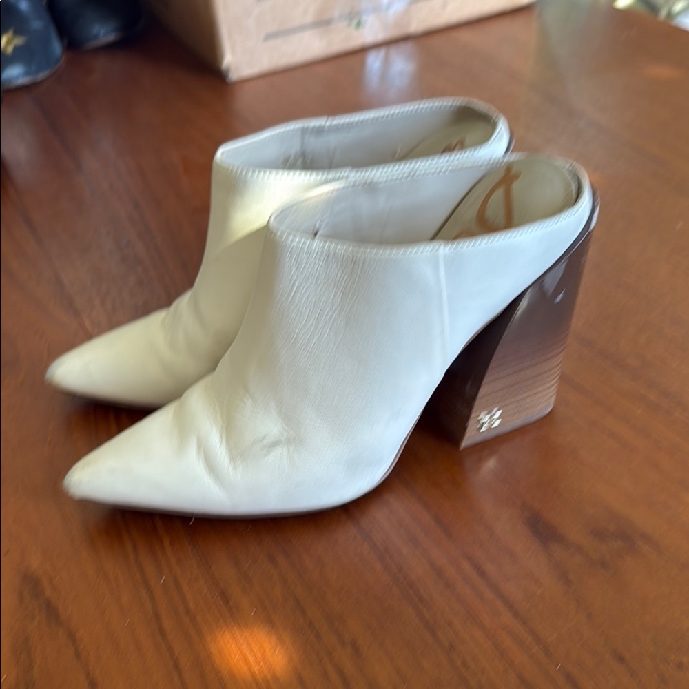 Elegant White Leather Mules